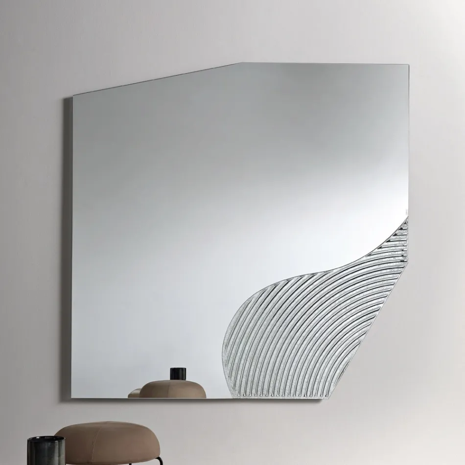 Espejo de pared Lirion con inserto a rayas bicolor, fabricado en Italia. viadurini