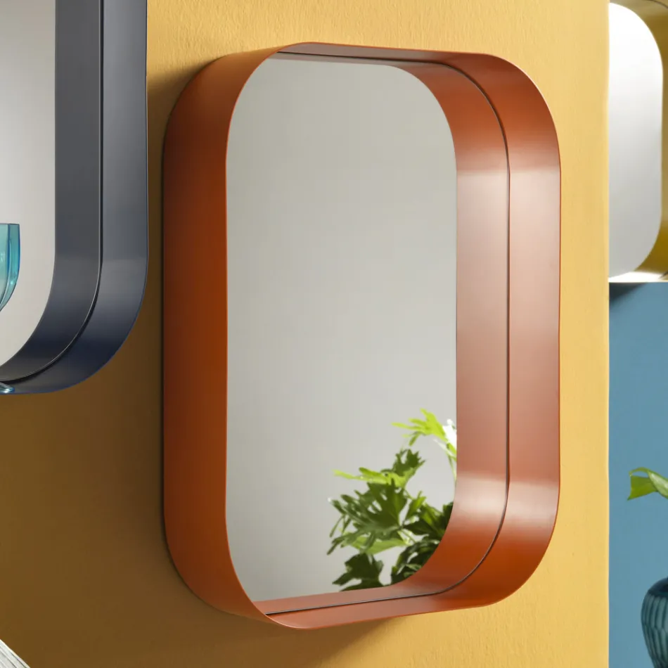 Espejo rectangular redondeado, marco de metal Made in Italy - Alexandra viadurini