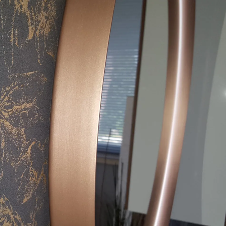 Espejo de pared redondo con marco de metal varios colores y luz led - Renga viadurini