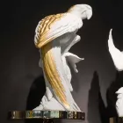 Figura de cerámica hecha a mano con forma de loro Made in Italy - Pagallo viadurini