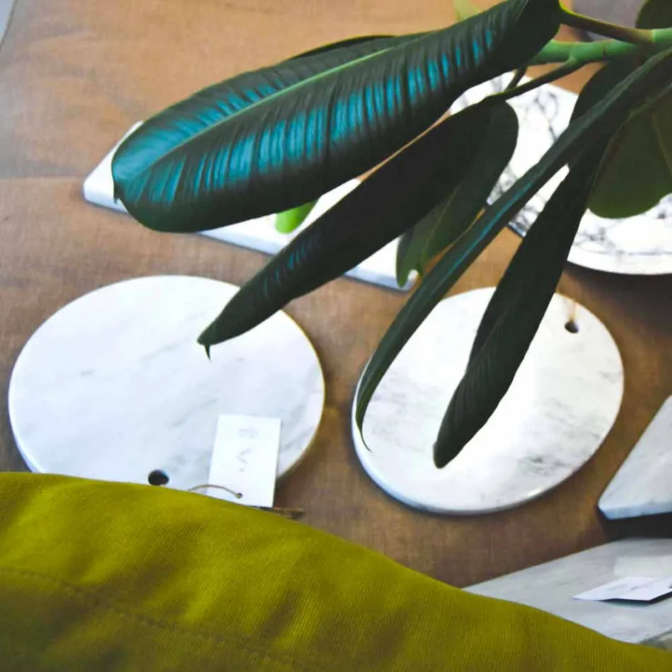 Tabla de cortar de mármol blanco de Carrara de diseño redondo Made in Italy - Masha viadurini