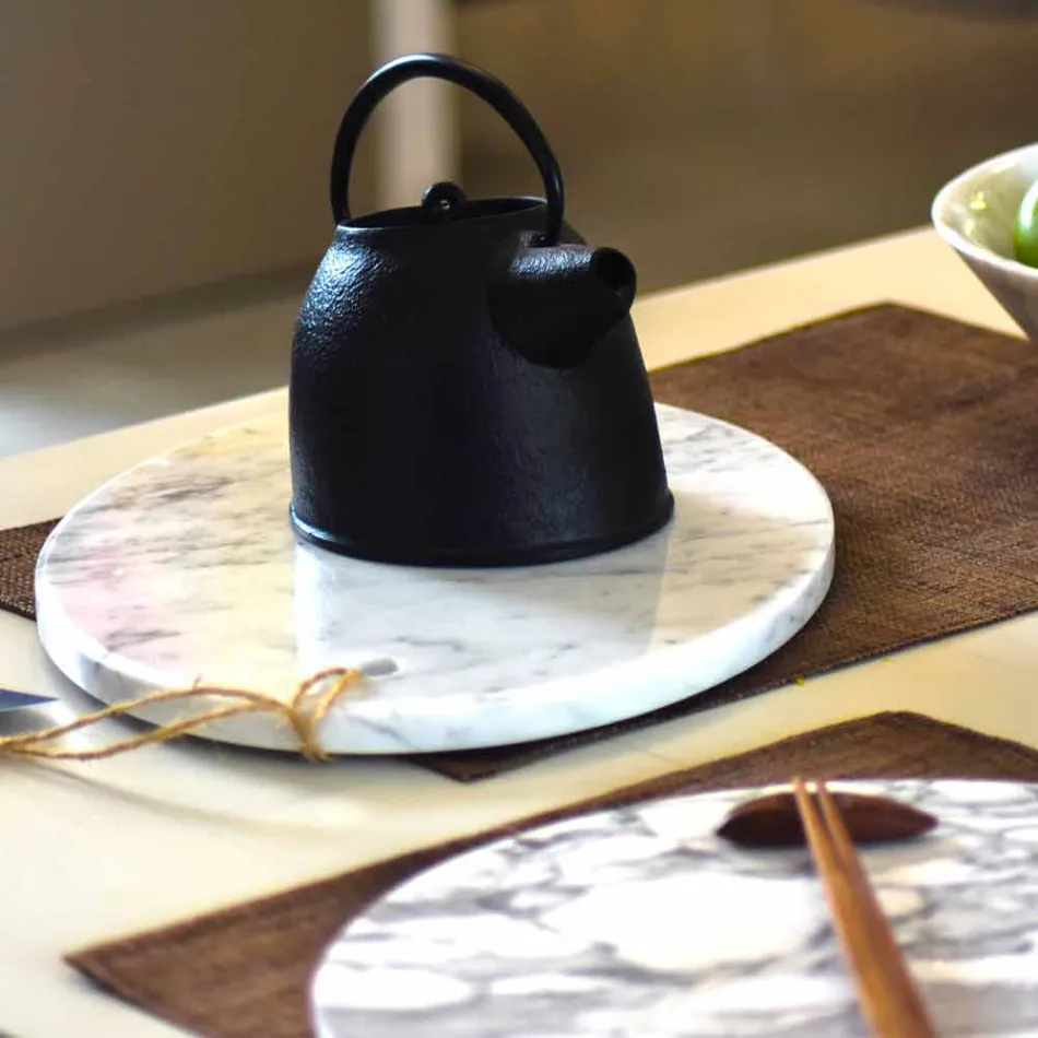 Tabla de cortar ovalada moderna en mármol blanco de Carrara Made in Italy - Masha viadurini