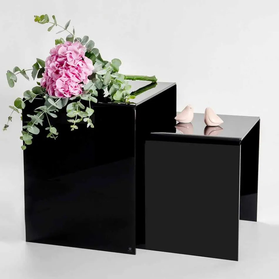 Mesas de diseño en plexiglás coloreado producido en Italia, Spinoso. viadurini