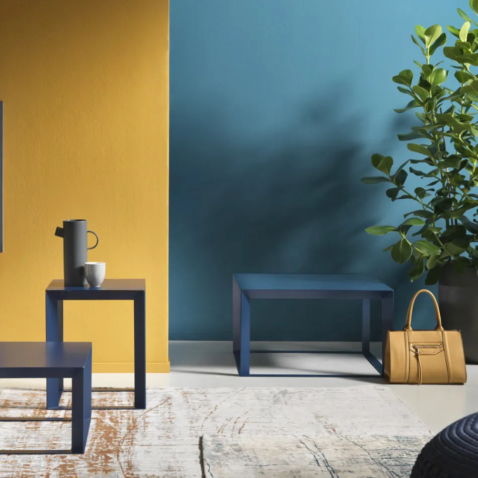 Mesa de centro de metal de diseño cuadrado en 2 tamaños - Josyane viadurini