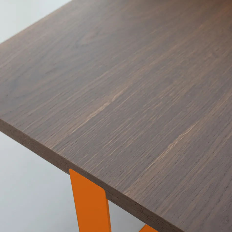 Mesa de centro de lujo en metal coloreado y tapa de madera - Anacleto viadurini