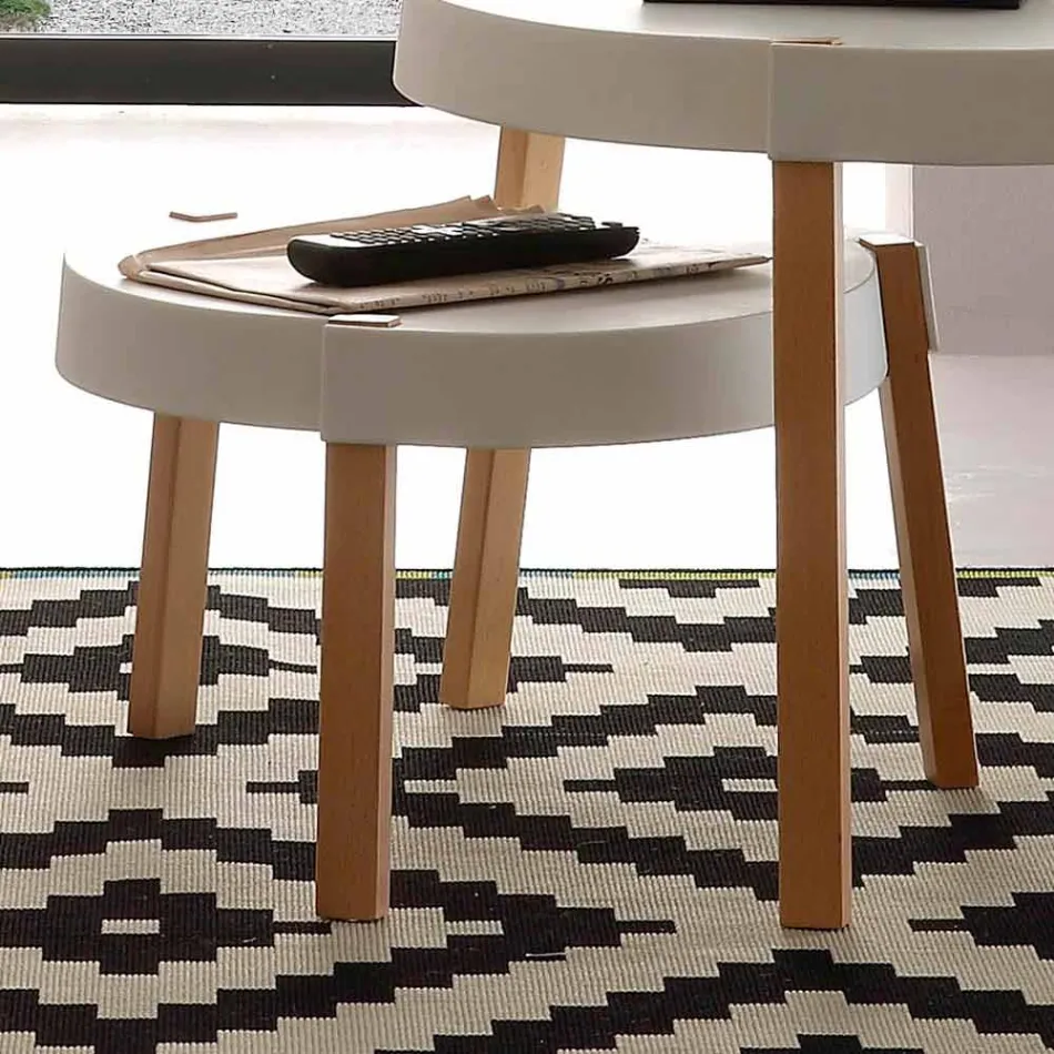 mesa de café en el asiento de haya con polipropileno blanco Pineto viadurini