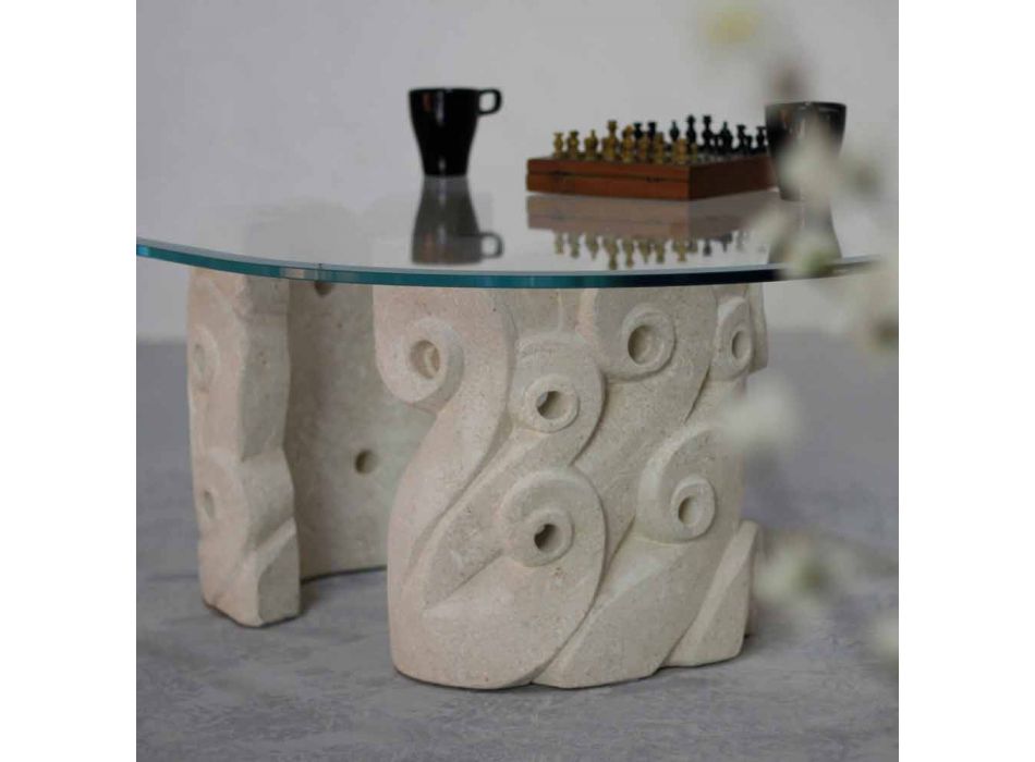 Mesa de centro oval de piedra viva y cristal, moderno diseño Lindos viadurini