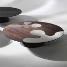 Tabla diseño moderno en madera de alerce con inserciones de acero Giglio viadurini