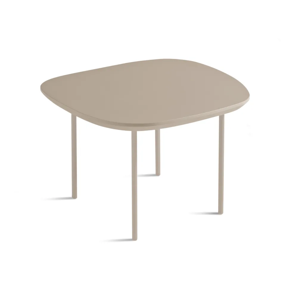 Mesa de centro de MDF con forma, disponible en dos tamaños y varios colores - Navis viadurini