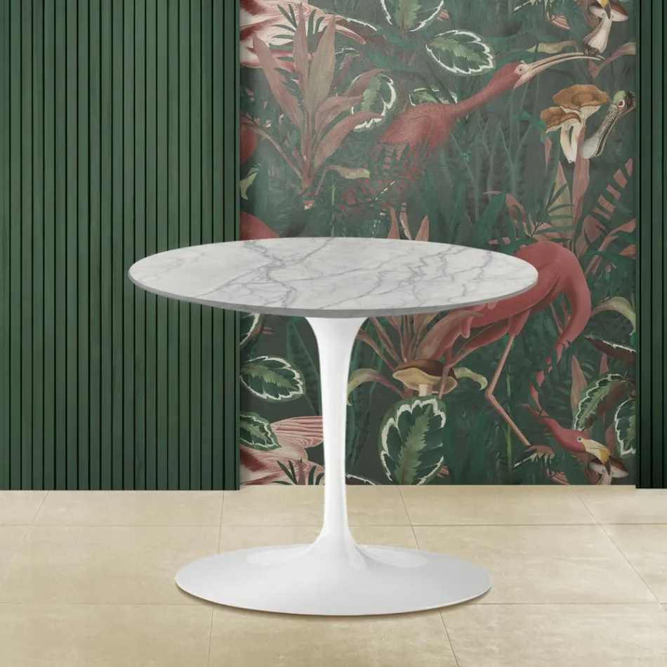 Mesita Eero Saarinen Tulip Alt. 39 con tablero de mármol Statuarietto Carrara viadurini