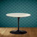 Mesa de centro Tulip de Eero Saarinen, 104 cm de altura, cerámica Marmorio, fabricada en Italia - Escarlata
