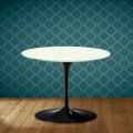 Mesa de centro Tulip de Eero Saarinen, 104 cm de altura, cerámica Moonè, fabricada en Italia - Escarlata