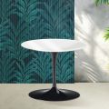Mesa de centro Tulipán de Saarinen, 39 cm de altura, en cerámica Florim blanca brillante - Escarlata