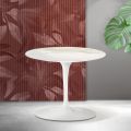 Mesa de centro Tulipán de Saarinen, 39 cm de altura, en cerámica mate Florim Calacatta Gold - Escarlata