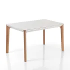 Mesa extensible hasta 180 cm con patas de madera maciza color roble y rutenio viadurini