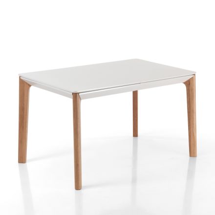Mesa extensible hasta 180 cm con patas de madera maciza color roble y rutenio viadurini