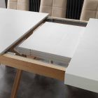 mesa extensible blanco con estructura maciza natural Rico viadurini