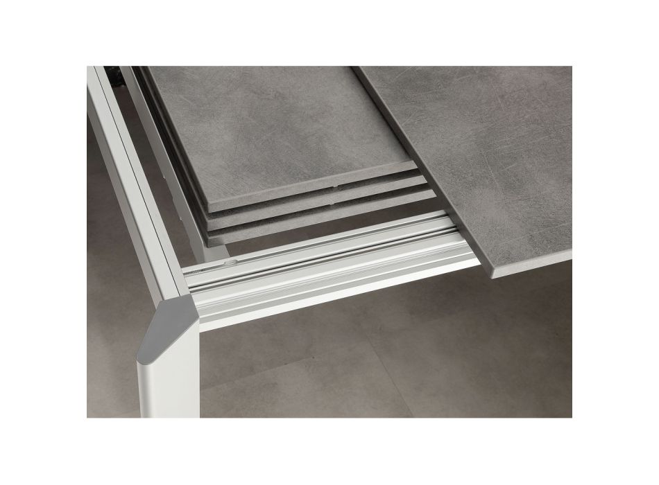 Mesa extensible hasta 3 metros en aluminio y melamina Urbino viadurini