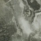 Mesa de exterior con base de madera y tapa de cerámica Orobico Luxe - Infinity viadurini