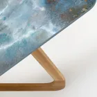 Mesa de exterior con base de madera y tapa de cerámica Thunderstorm - Infinity viadurini
