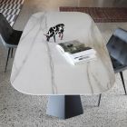 Mesa de comedor elíptica en acero y cerámica pulida Florim - Gelsino viadurini