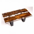 Mesa de comedor en madera de Giuda y briccola hecha a mano de resina