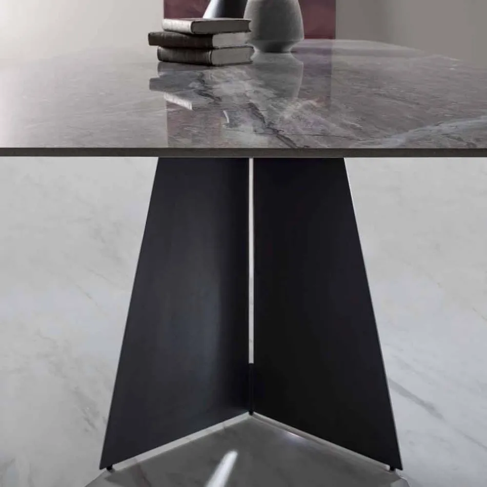 Mesa de comedor moderna con tapa de gres porcelánico - Meduno viadurini