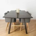 Mesa de comedor moderna de madera de fresno con detalles negros o dorados - Andria viadurini
