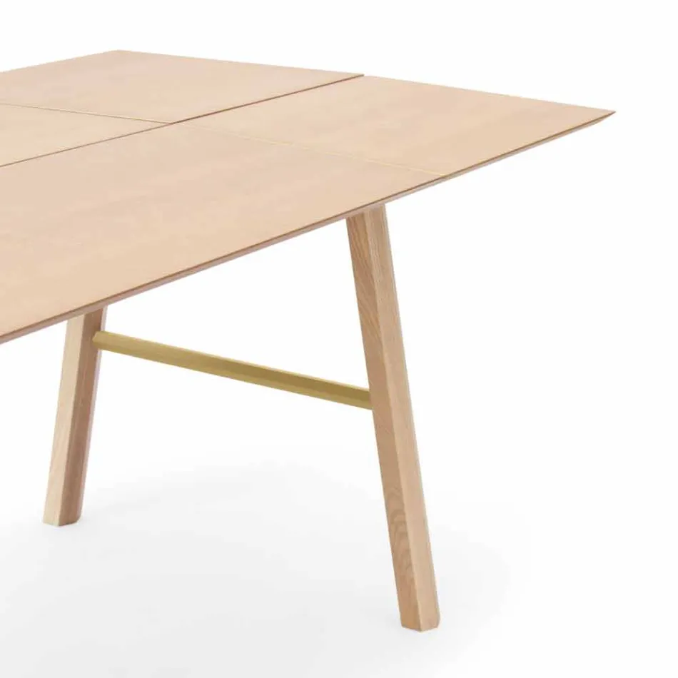Mesa de comedor moderna de madera de fresno con detalles negros o dorados - Andria viadurini