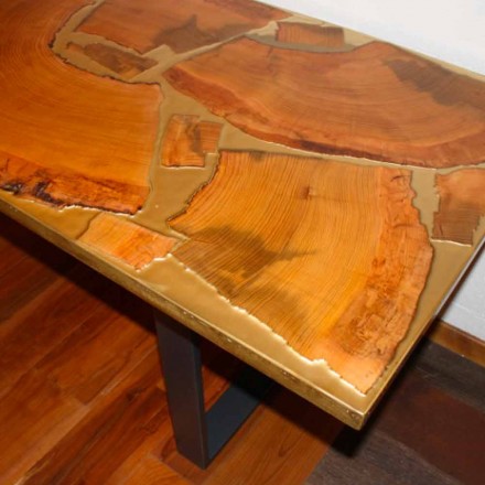 Mesa fija de diseño rectangular de madera y resina hecha en Italia Jam viadurini