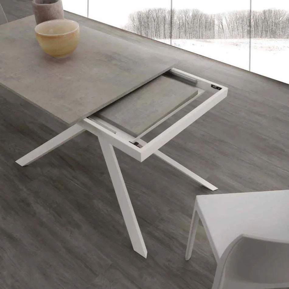 Mesa extensible de madera hasta 190 cm con base cruzada Lecce viadurini