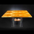 Mesa cuadrada de madera de olivo y cristal modelo Portofino