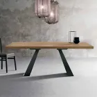 Moderna mesa de madera de roble anudada producida en Italia Zerba viadurini