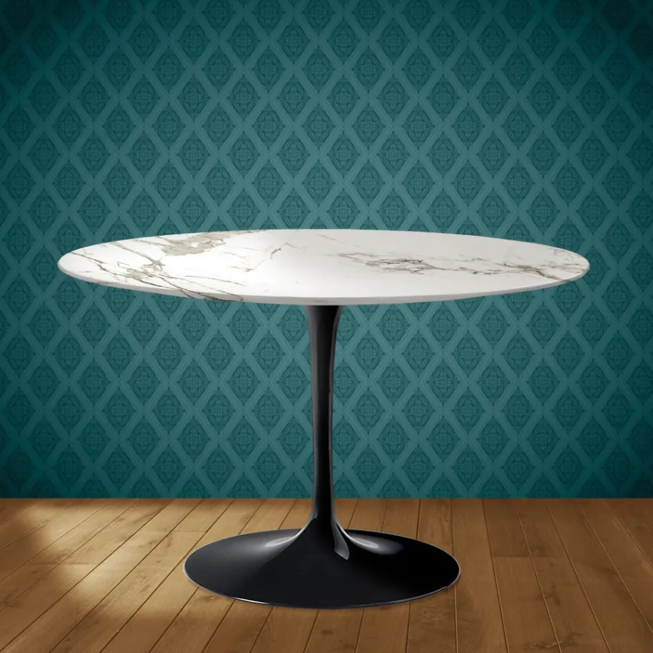 Mesa Tulipán de Eero Saarinen, 74 pulgadas de alto, cerámica Aura 22, fabricada en Italia - Escarlata viadurini
