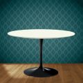 Mesa Tulipán de Eero Saarinen, 74 cm de altura, cerámica Moonè, fabricada en Italia - Escarlata