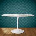 Mesa Tulipán de Eero Saarinen, 74 cm de altura, ovalada, de cerámica pulida, fabricada en Italia - Escarlata