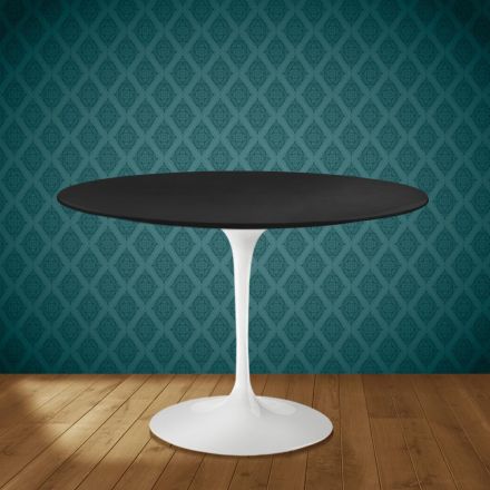 Mesa Tulip de Eero Saarinen, redonda, de 74 cm de altura, en cerámica Domoos, fabricada en Italia - Escarlata viadurini