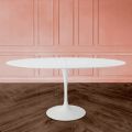 Eero Saarinen Mesa Tulip H 74 Extensible Ovalada en Laminado Líquido Blanco - Escarlata
