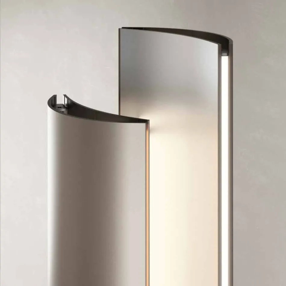 Radiador eléctrico de suelo con diseño de LED simple o doble a 500 W - Stilus viadurini