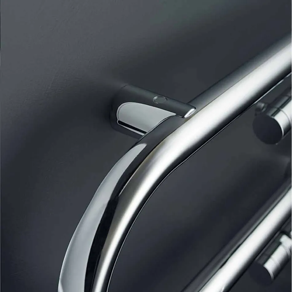 TERMOARREDO diseño hidráulico grapas con acabado de cromo por Scirocco H viadurini