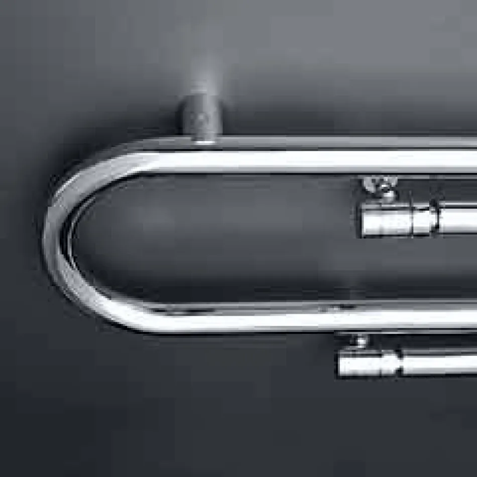 TERMOARREDO diseño hidráulico grapas con acabado de cromo por Scirocco H viadurini