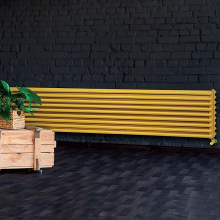 Radiador hidráulico con triple serie de elementos horizontales fabricado en Italia - Caramella viadurini