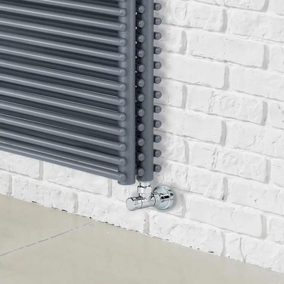 Radiador Hidráulico de Acero con Triple Sección de Elementos Made in Italy - Ciambella viadurini