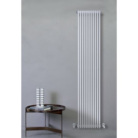 Radiador hidráulico de acero con acabado blanco tráfico fabricado en Italia - Coppa viadurini