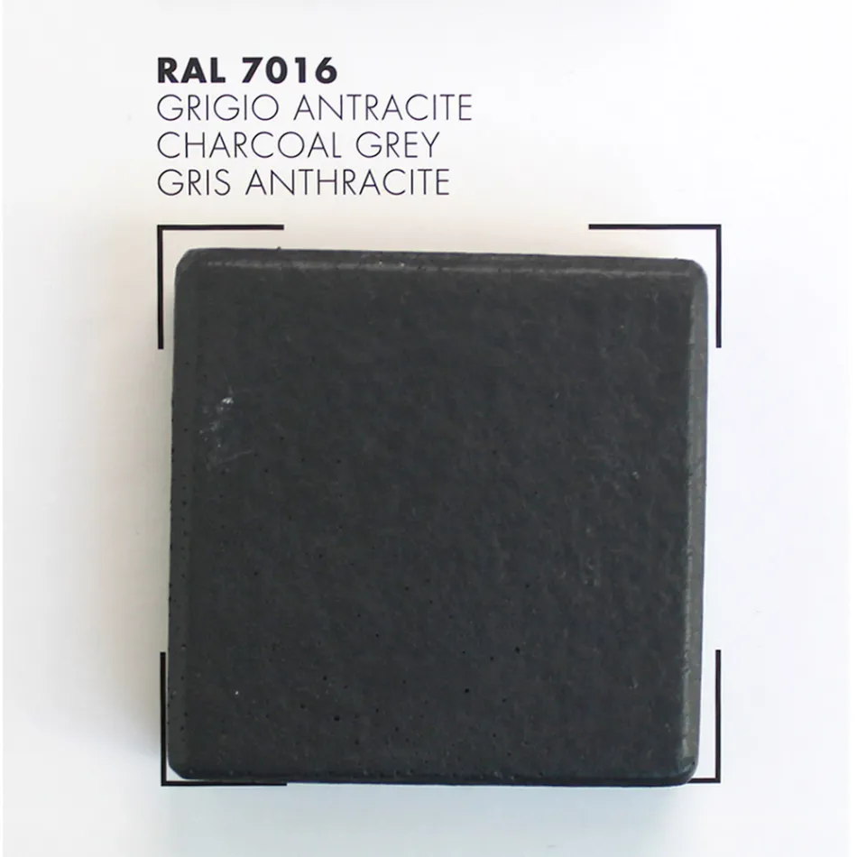 Radiador hidráulico moderno en polvo de mármol italiano - Texturee viadurini