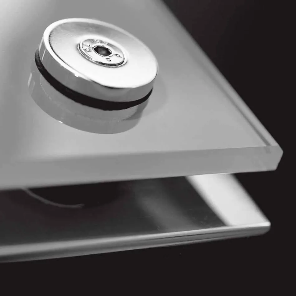 Vertical TERMOARREDO diseño moderno hidráulico nuevo vestido por Scirocco H viadurini