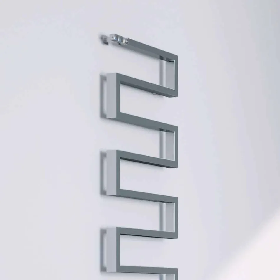 TERMOARREDO vertical de acabado cromado hidráulico serpiente por Scirocco H viadurini