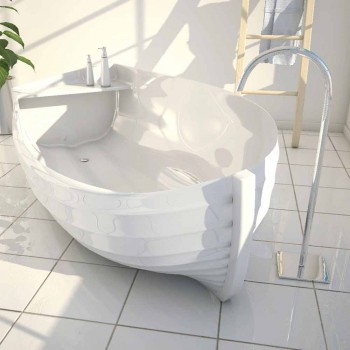 Bañera de diseño en forma de barco Ocean fabricado en Italia.