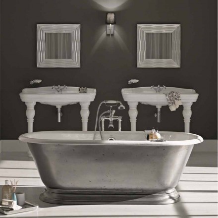 Bañera en baño de diseño con hierro fundido Pierce acabado brillante viadurini