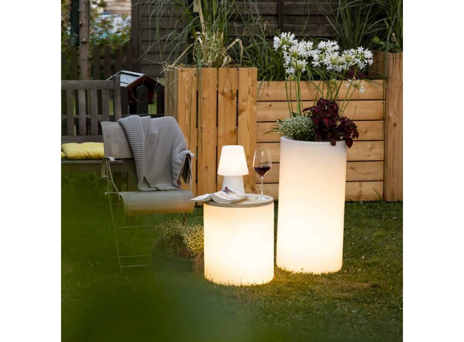 Jarrón con iluminación de jardín o sala de estar en color de diseño moderno - Cilindrostar viadurini